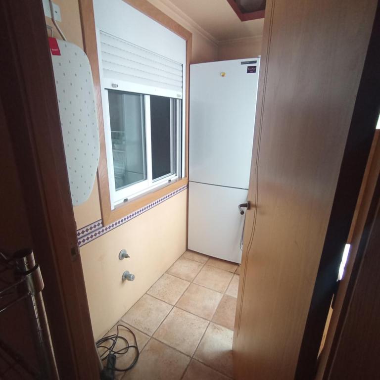 Piso Urzaiz en pleno centro de Vigo con Parking incluido - Apartment - 5