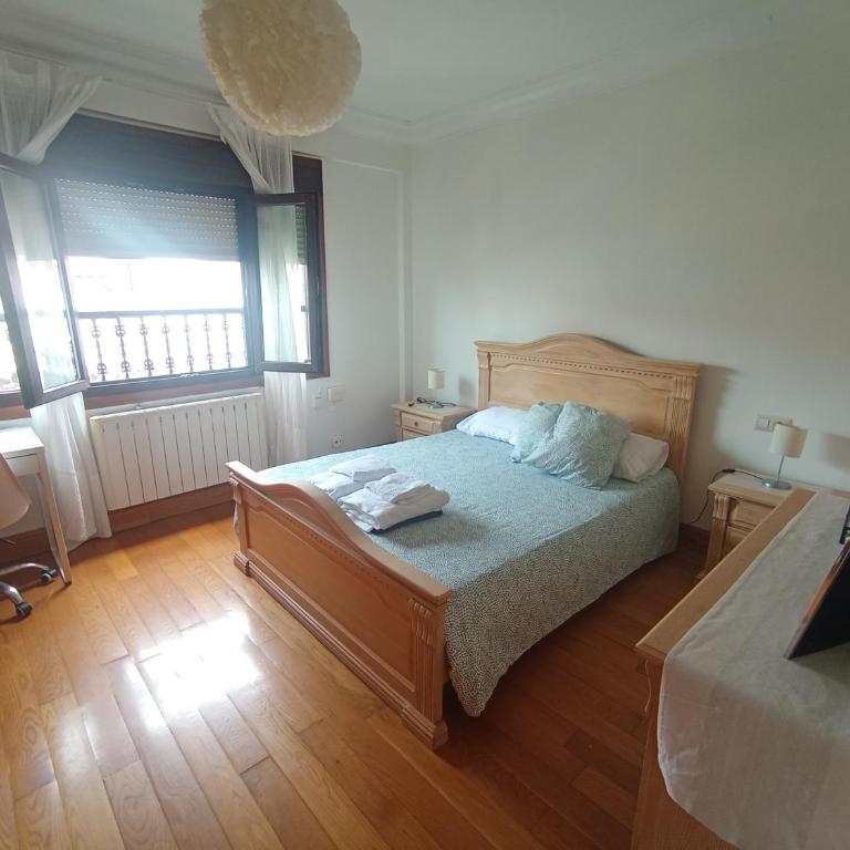 Piso Urzaiz en pleno centro de Vigo con Parking incluido - Apartment - 6