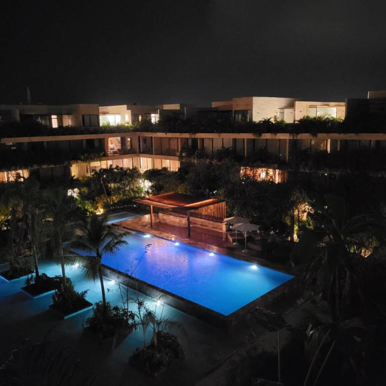 Plunge Pool Duplex PH with Beach Club Shuttle and GYM - Apartamento de 2 dormitorios con piscina privada - 35