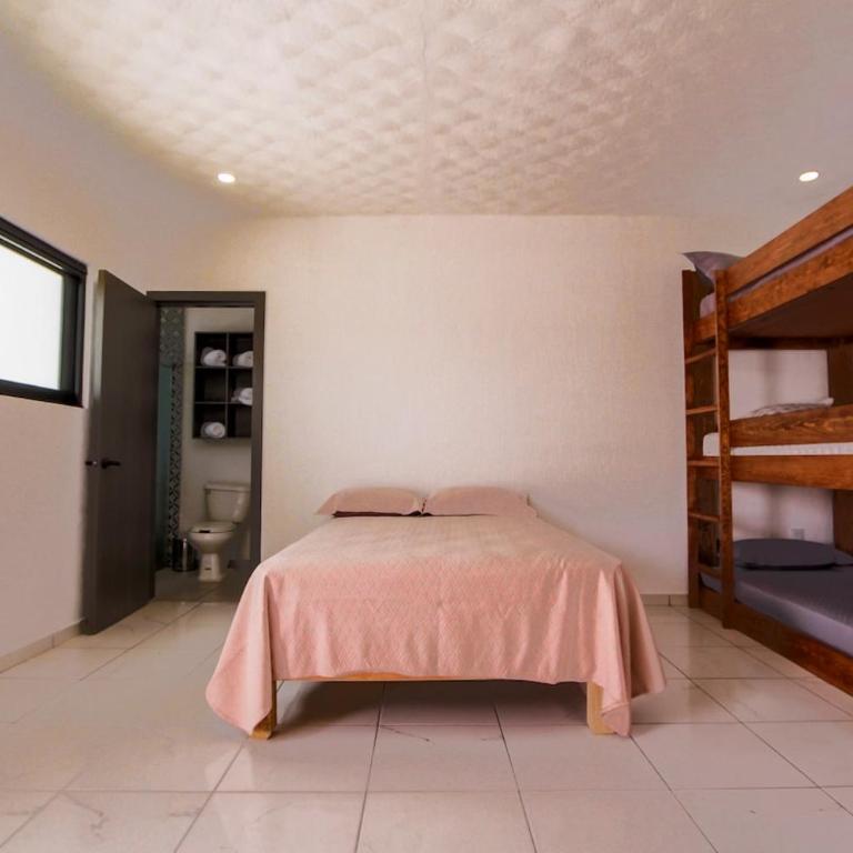 Coyula Getaway Relax, Fun & Private Pool - Three-Bedroom House - 3