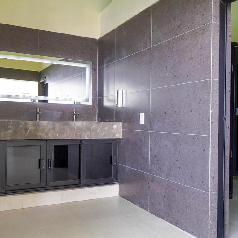 Coyula Getaway Relax, Fun & Private Pool - Three-Bedroom House - 22