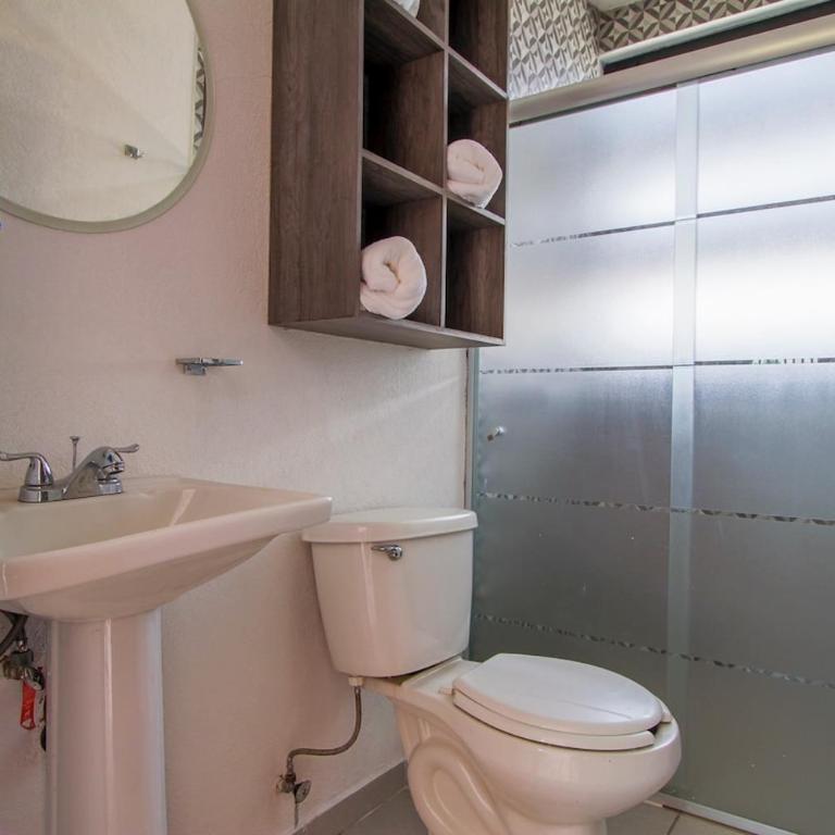 Coyula Getaway Relax, Fun & Private Pool - Three-Bedroom House - 30