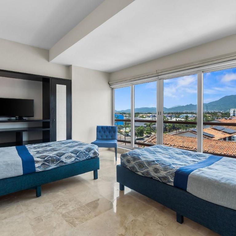 Deck12 Casino and Resort by Monyxbnb - Two-Bedroom Deluxe Apartment with Harbour View - 30