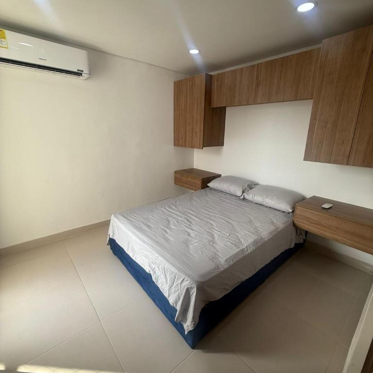 Cartagena Mood ON - Three-Bedroom Apartment - 11