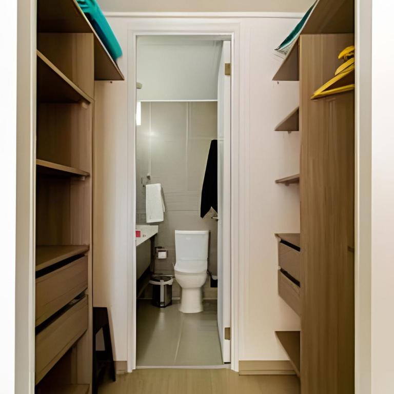 Edificio Central Metro L3 L5 Irarrázaval, Ñuñoa - Apartment - 56