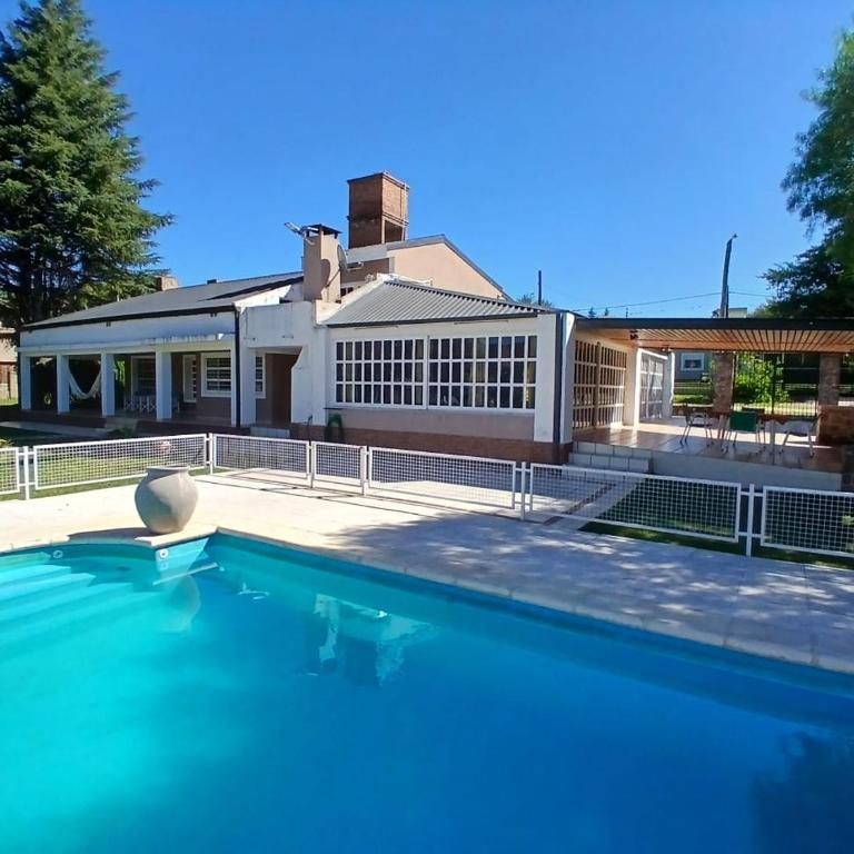 Gran casa junto al lago - Casa de 3 dormitorios - 1