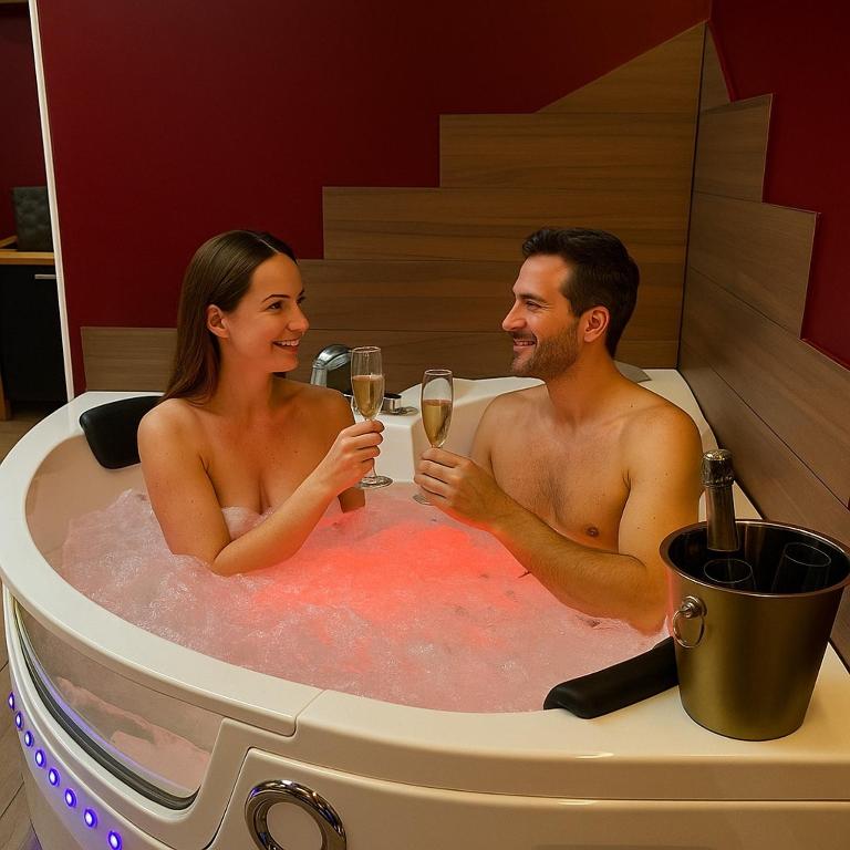 Redroom Spa privatif & nuit romantique à deux - Appartement 1 Chambre - 24