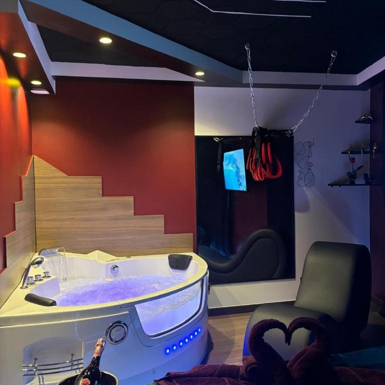 Redroom Spa privatif & nuit romantique à deux - Appartement 1 Chambre - 23