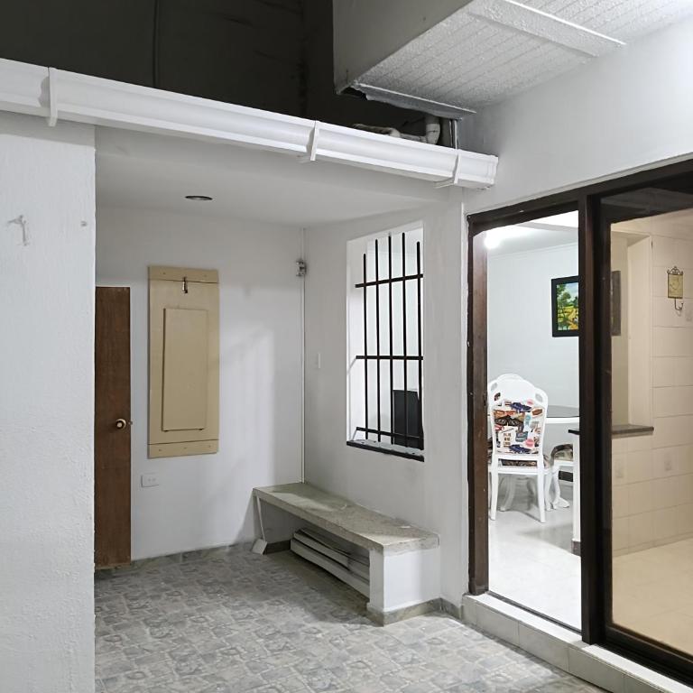 hogar Familar en Pereira, Cerca a Expofuturo, Estadio, Villa Olímpica - Three-Bedroom House - 29