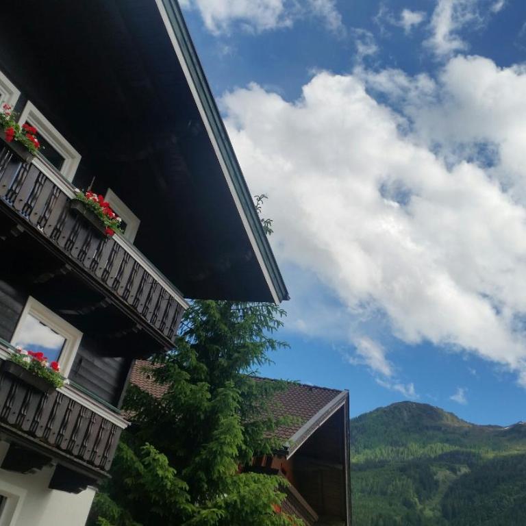 Bhome Gästehaus b&b / Apartments - Doppelzimmer mit Bergblick - 3