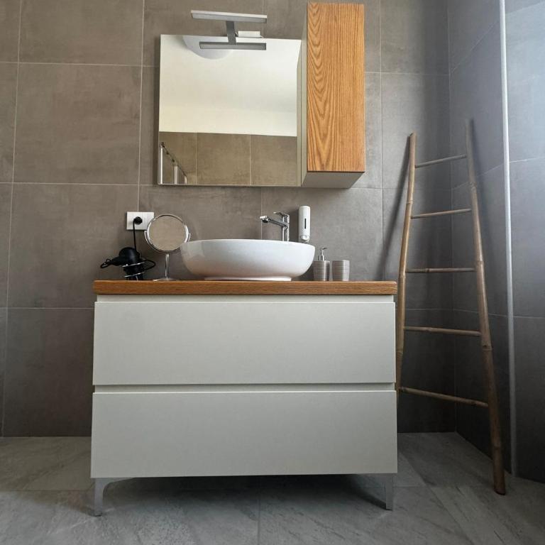 Villa Patrizia affittacamere con parcheggio privato - Standard Family Room - 24