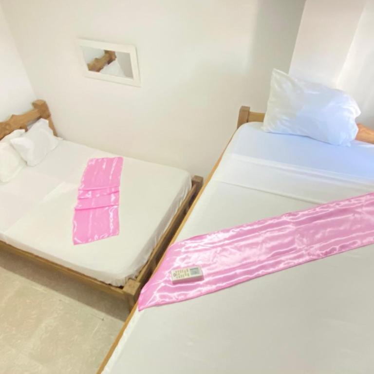 Apartamentos las palmas - Two-Bedroom Apartment - 1