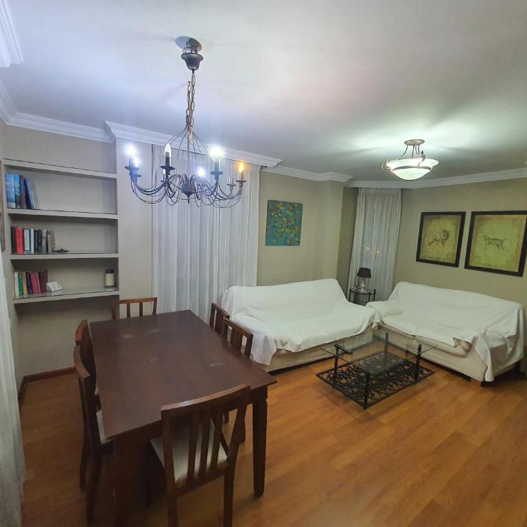 Ático con amplia terraza en Almería - Apartamento Ático - 2