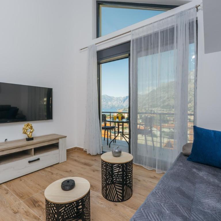 Monte Bay Apartments - Two-Bedroom Apartment with City View - 3