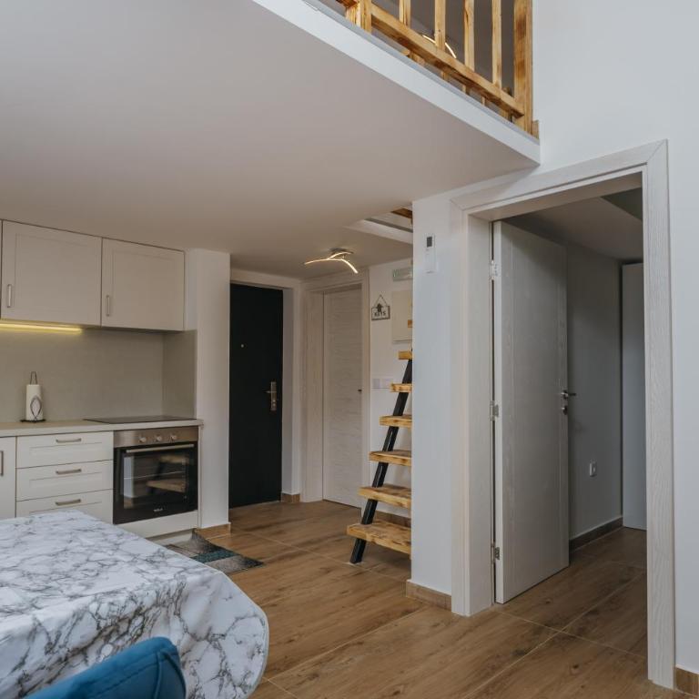 Monte Bay Apartments - Two-Bedroom Apartment with City View - 15