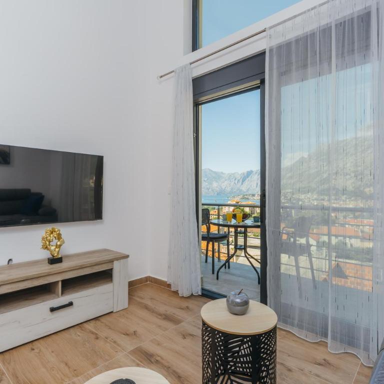 Monte Bay Apartments - Two-Bedroom Apartment with City View - 25