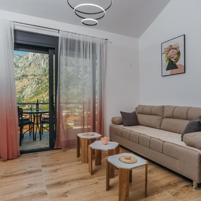 Monte Bay Apartments - Two-Bedroom Apartment with Sea View - 6