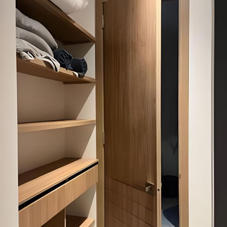 Elegancia y Comodidad en Baia Kristal - Apartamento Deluxe de 2 dormitorios con vistas al jardín - 4
