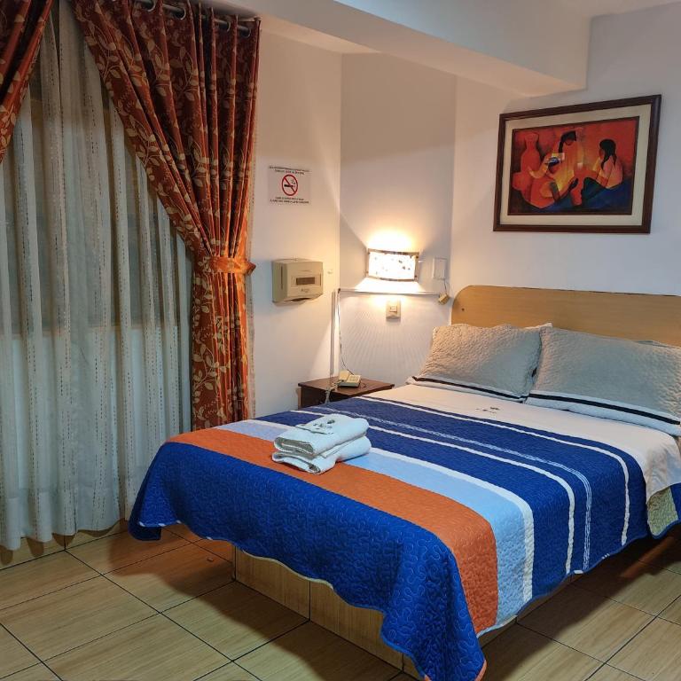 CasaHotel Las Flores - Habitación Doble con baño privado - 4