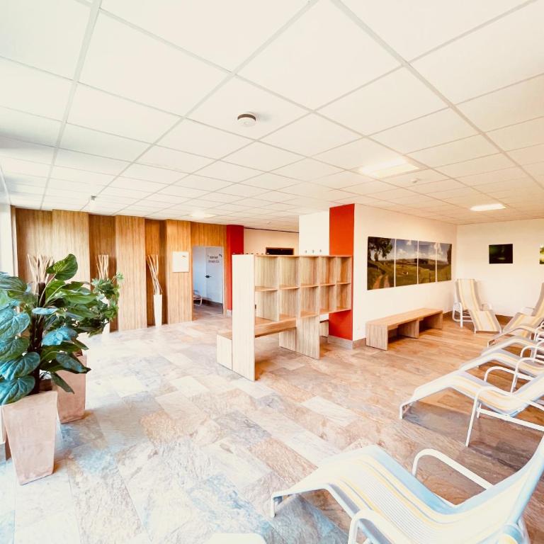 Ferienwohnung Alpenruhe mit traumhaften Bergblick, Pool & Sauna - Apartment mit 1 Schlafzimmer - 8