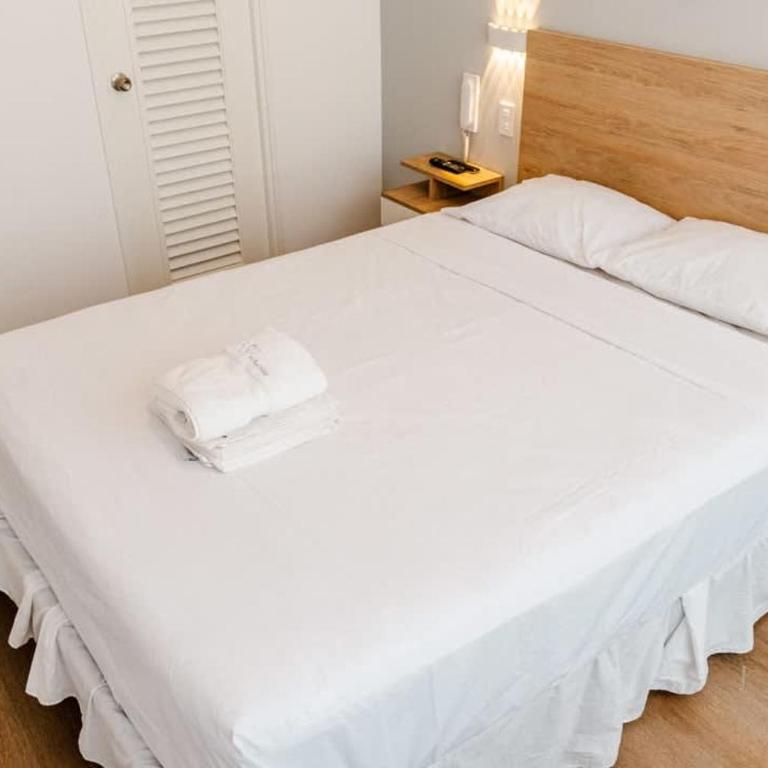 Bright 1BR with Gym and Chill Terrace - Apartamento - 15