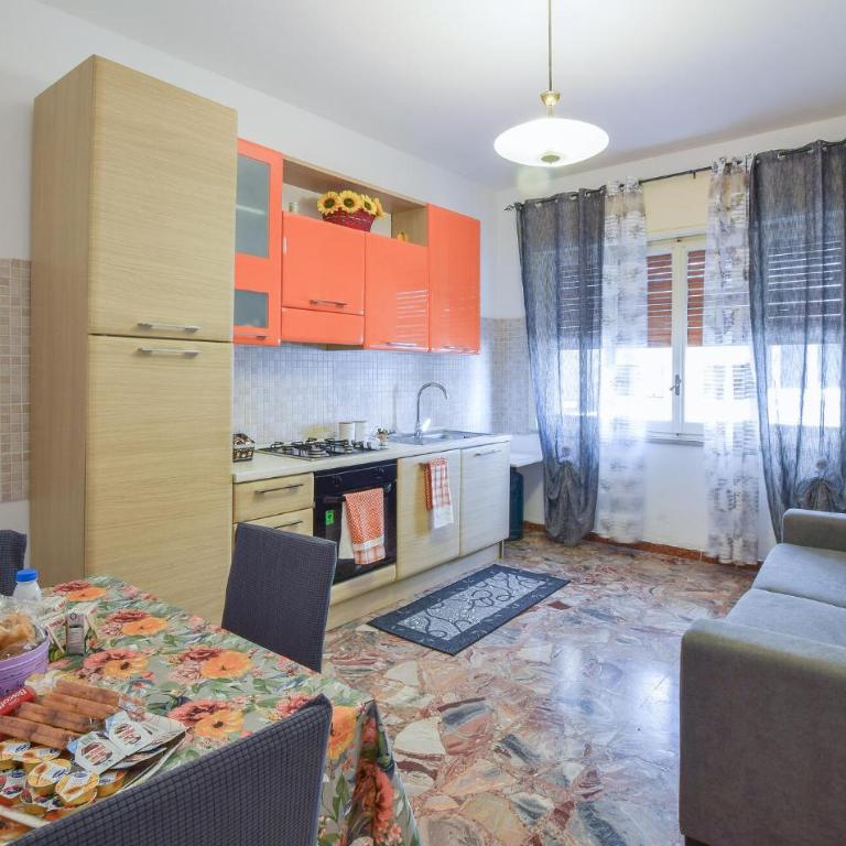1 Bedroom Stunning Apartment In Reggio Calabria - Appartamento con 1 Camera da Letto - 1