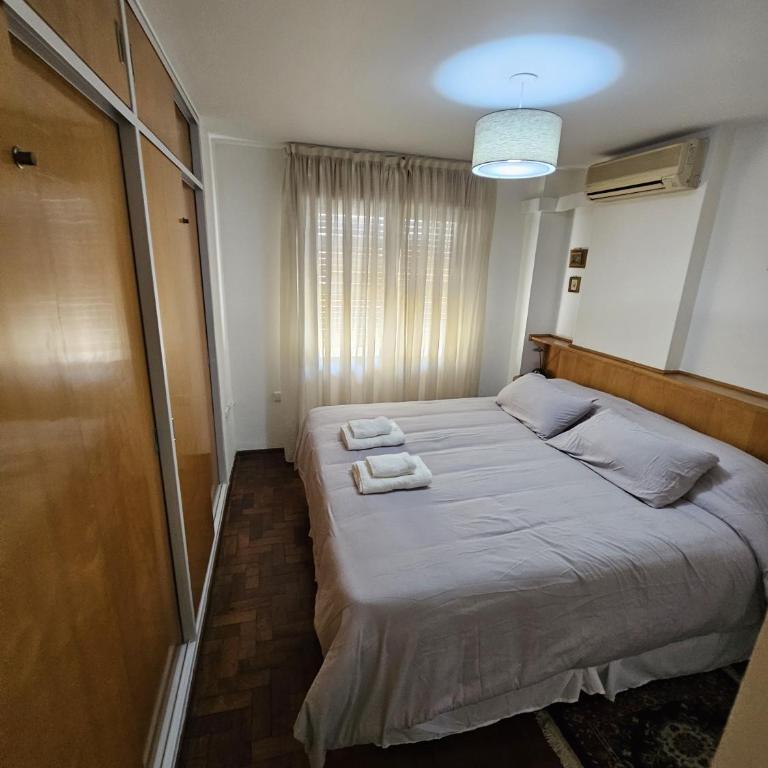 Departamento Córdoba Semipiso frente a Patio Olmos - Two-Bedroom Apartment - 10