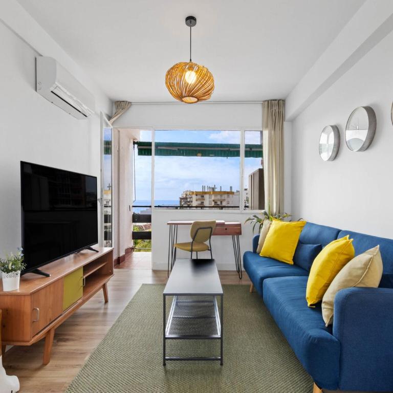 Stylish Stay with Pool & Sea Views - Appartamento con 1 Camera da Letto - 9