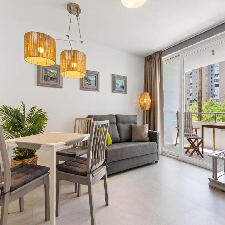 Sunny Apartment near Playamar Beach - Apartment mit 2 Schlafzimmern - 11