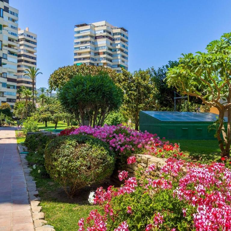 Sunny Apartment near Playamar Beach - Apartment mit 2 Schlafzimmern - 40