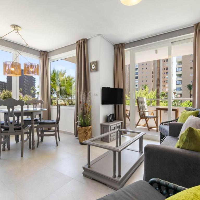 Sunny Apartment near Playamar Beach - Apartment mit 2 Schlafzimmern - 13