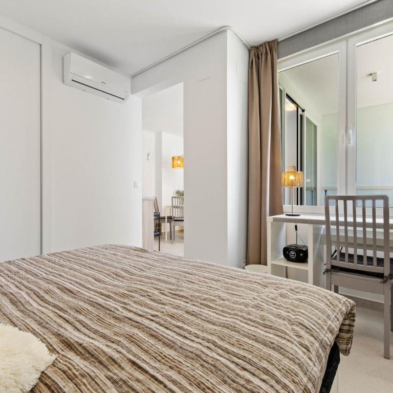 Sunny Apartment near Playamar Beach - Apartment mit 2 Schlafzimmern - 22