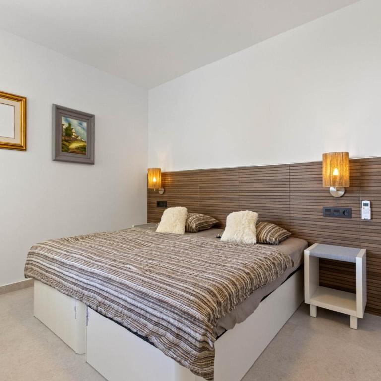 Sunny Apartment near Playamar Beach - Apartment mit 2 Schlafzimmern - 21