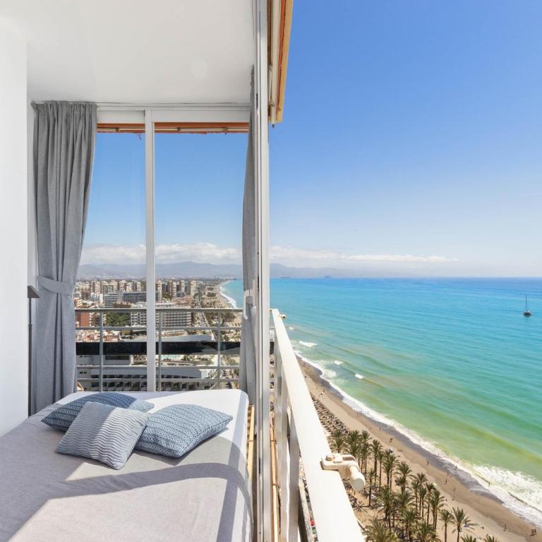 Bright Coastal Apartment with Pool - Apartamento de 1 dormitorio - 23