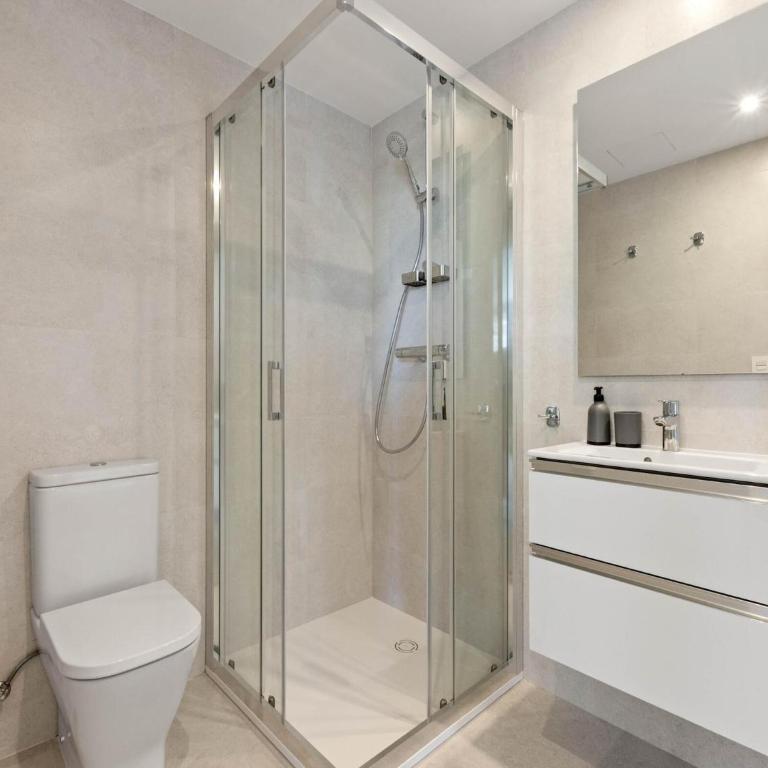 Sunny Apartment near Playamar Beach - Apartment mit 2 Schlafzimmern - 29