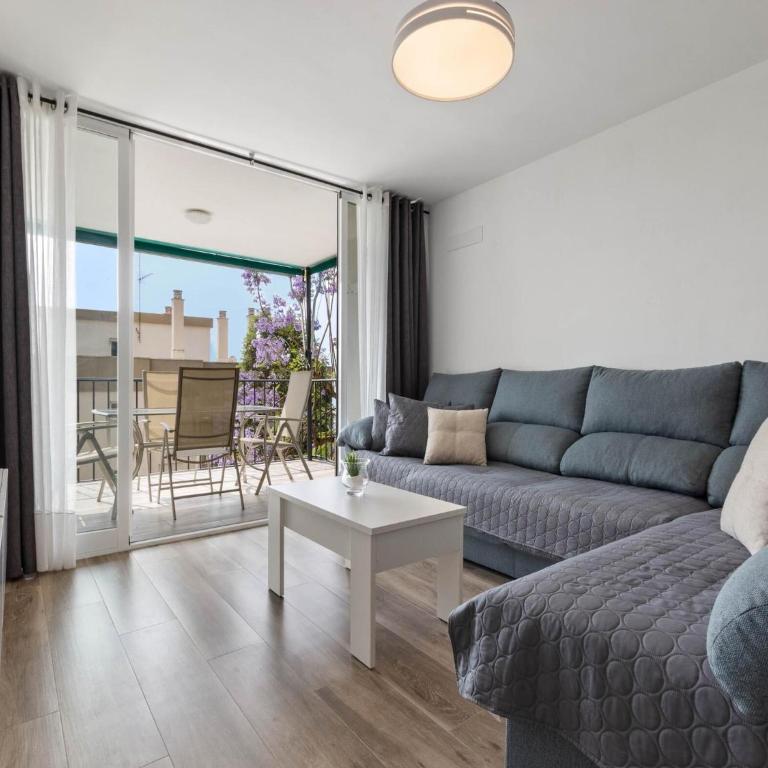 Apartment with Terrace near the Sea - Appartamento con 2 Camere da Letto - 2