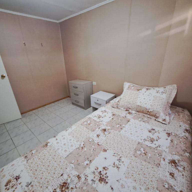 La chica - Two-Bedroom House - 9