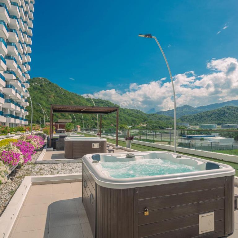 No disponible - Two-Bedroom Apartment - 24