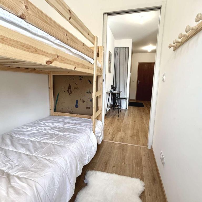 Appartement chaleureux à Praz-sur-Arly avec parking et balcon, proche des pistes, pour 6 personnes - FR-1-603-127 - Appartement - 14