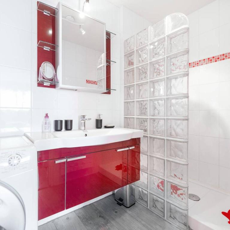 Appartement moderne au centre-ville avec balcon et wifi - FR-1-821-44 - Apartamento - 10