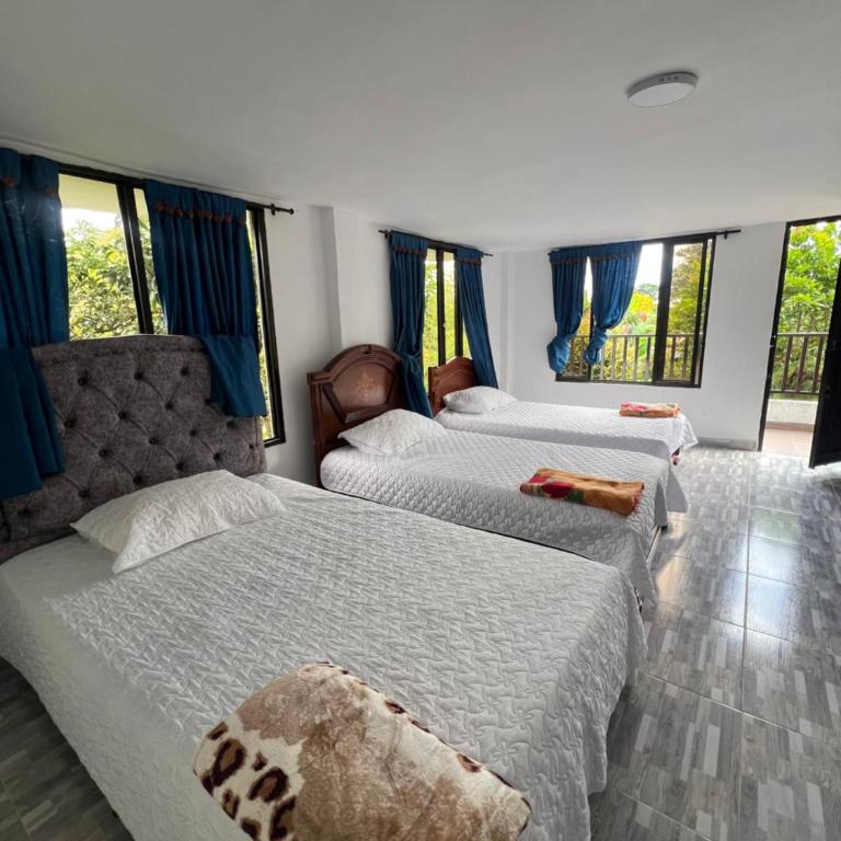 Casa campestre El Retorno - Casa de 6 dormitorios - 6