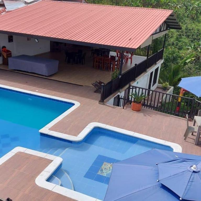 Casa campestre El Retorno - Casa de 6 dormitorios - 16