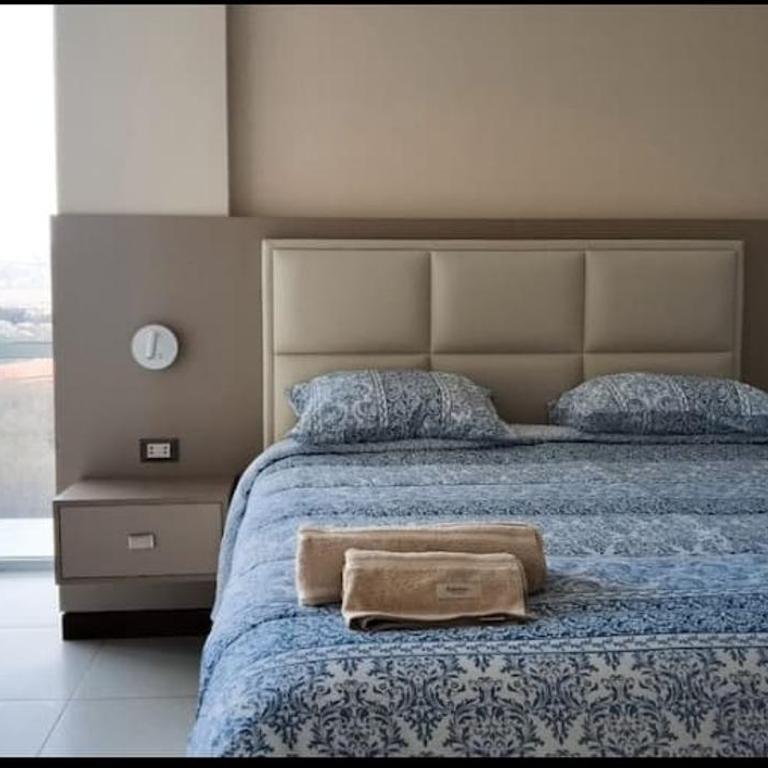 Amplio departamento de LUJO en la mejor zona - Apartamento con terraza - 6