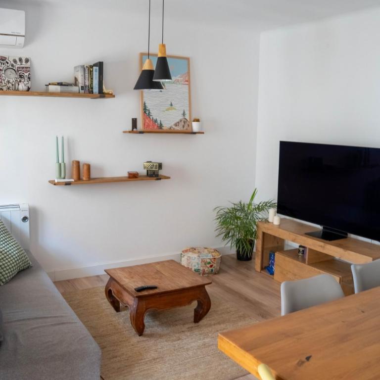 Apartamento - Recinto Modernista - Apartamento de 2 dormitorios - 3