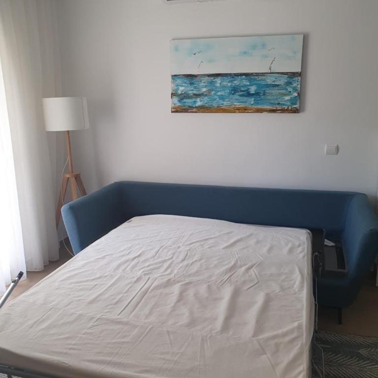 Benalbeach Loft Garden and Sea View - One-Bedroom Apartment - 12