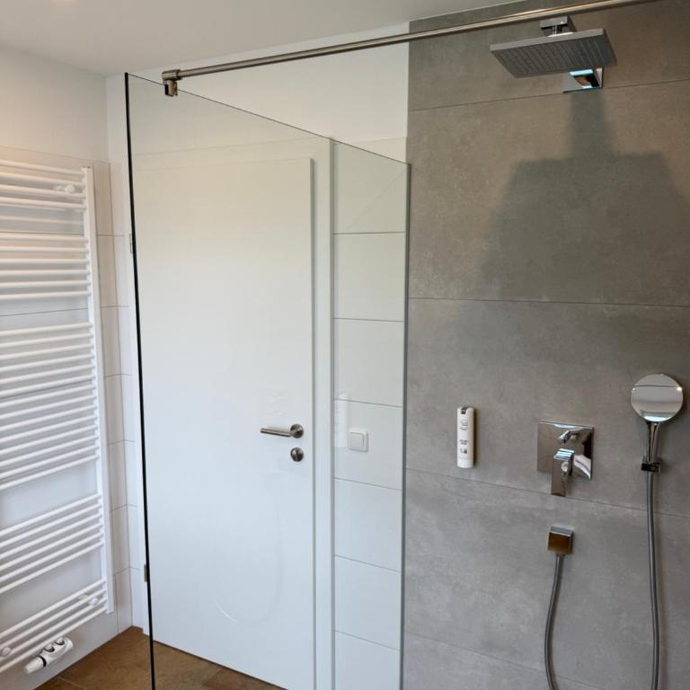 Seehotel Lilly - Superior Zweibettzimmer mit Meerblick - 10