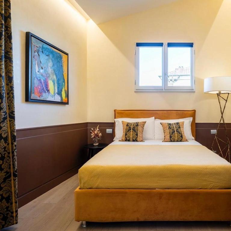 Duomo Suites Florence - Camera Matrimoniale Deluxe con Balcone - 1