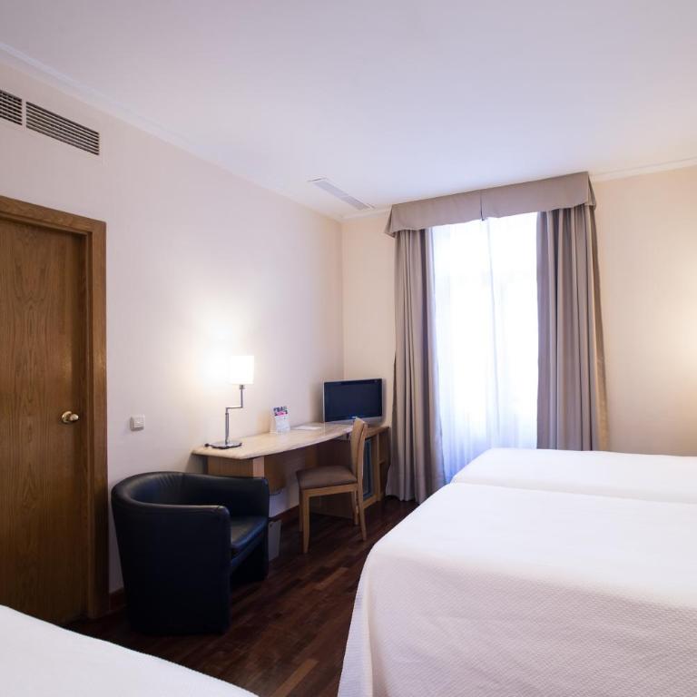 Hotel Inglaterra - Triple Room - 3