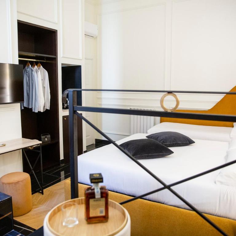 Unicum Trastevere Suites - Camera Tripla Executive - 32