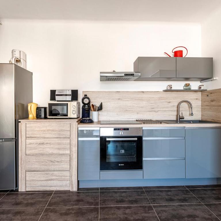 Azur Ajaccien - Proche du port avec parking - One-Bedroom Apartment - 3